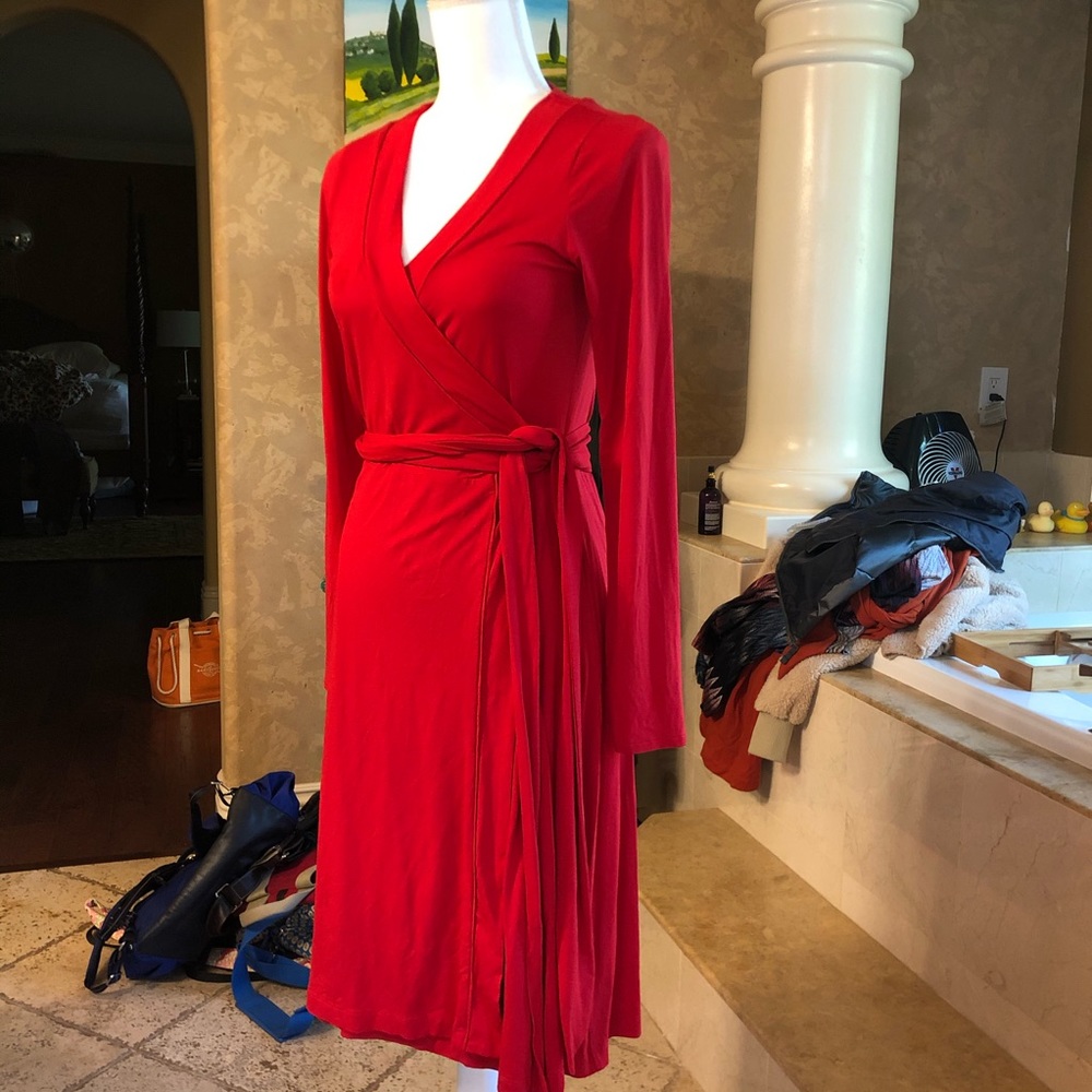 Banana Republic sz S crimson wrap dress.